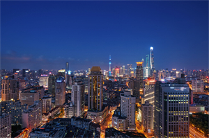 相亲角的社会功能：超越爱情的社交平台